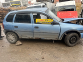 Corsa b sağ ön kapı