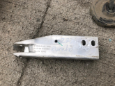BMW 4 SERİ G26 ÖN TAMPON SOL DESTEK DEMİRİ 8738943-01