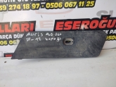 TOYOTA AURİS AKÜ ÜST PLASTİĞİ 2007 2012
