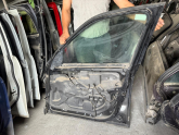 BMW X3 SAĞ ÖN KAPI CAM KRİKOSU ORJİNAL ÇIKMA