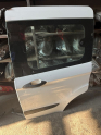 Ford Courier sol sürgülü kapı arka hatasız beyaz