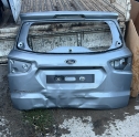 Ford EcoSport arka bagaj kapağı çıkma orijinal