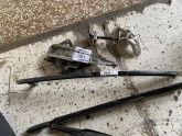 Oto Çıkma Parça / Mekanik / Kapı Menteşesi / Hyundai / i20 / Çıkma Parça 