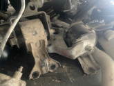 Mıtsubıshı Lancer 1.5 MOTOR  SANZIMAN TAKOZU