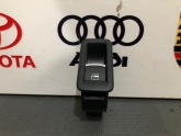 VOLKSWAGEN AMAROK TEKLİ CAM DÜĞMESİ ORJİNAL