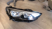 Opel insignia sağ far çıkma yedek parça