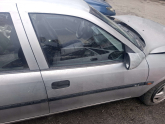 ÖZMEN OPEL VECTRA B ÇIKMA SAĞ ÖN KAPI