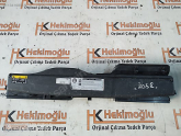 VW CC Ön Panel Hava Giriş Bakaliti - Orijinal 5Q0129254A