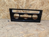 VOLKSWAGEN GOLF 7 KLİMA PANEL ÇERÇEVESİ 5G1863042