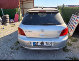 Peugeot 307 bagaj kapağı