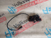 vw passat b8 kaput kilidi