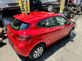 Renault Clio 5 Çıkma  Sağ Arka Kapı Kırmızı