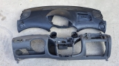 toyota yaris 2004 çıkma orjinal boş göğüs/torpido (son fiyat)