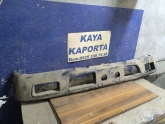 Isuzu NKR 55 ön tampon