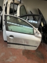 Peugeot 206 sağ ön ve arka kapı dolu hatasız