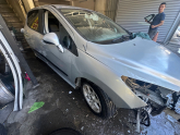Peugeot 308 Sağ ön kapı çıkma