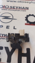 829-2K4D Toyota Yaris 2015 sol arka cam açma düğmesi
