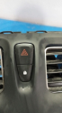 Oto Çıkma Parça / Renault / Symbol / Elektrik / Flaşör Düğmesi / Çıkma Parça 