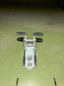 SUZUKI SPLASH SOL ÖN KAPI ÜST MENTEŞESİ 69320-65JA0-000