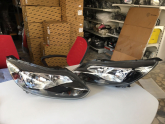 FORD FOCUS SAĞ SOL ÖN FAR ELK MOT SİYAH ADET (2011-2014) SIFIR