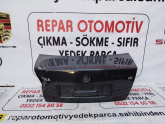 Vw bora bagaj kapağı orijinal çıkma