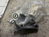 OPEL CORSA D 1.4 OTOMATİK ARKA MOTOR KULAK BRAKETİ SIFIR 13130724