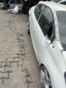Peugeot 208 sağ ön kapı