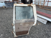 MİTSUBİSHİ LANCER SAĞ ARKA KAPI CAM KRİKOSU MANUEL 1988 MODEL