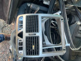 Peugeot 307 konsol çerçevesi