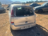 Opel Meriva bagaj kapağı
