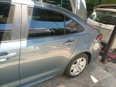 Corolla çıkma orijinal sol arka kapı