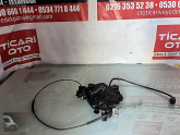 TRANSPORTER T5 SAĞ SÜRGÜLÜ KAPI MEKANİZMASI SÖKME