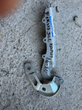 FORD FOCUS SOL KAPUT MENTEŞESİ JX7B-A16801-AA