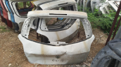 Renault Clio 2009 model arka bagaj kapağı
