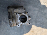 161203209R Renault Megane 4 gaz kelebek kutusu