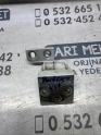 Oto Çıkma Parça / Mekanik / Kapı Menteşesi / Peugeot / Partner / Çıkma Parça 