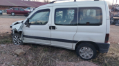 Partner Berlingo sol sürgülü kapı