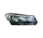 ÖN FAR SAĞ (LEDLİ) CERATO 2014-