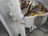 ÇIKMA OPEL COMBO SAĞ ARKA BAGAJ KAPAĞI MENTEŞESİ ÜST