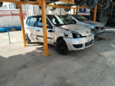 Oto Çıkma Parça / Renault / Symbol / Kaporta & Karoser / Kapı / Çıkma Parça 