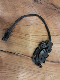 VOLVO XC40 SOL KAPUT KİLİDİ 32277429