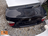 BMW E90 HATASIZ DOLU BAGAJ KAPAĞI 