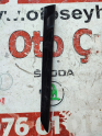5C6867450 Volkswagen Jetta sağ arka kartonu çıtası