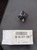 Megan 4 airbag sol on kapi darbe sensoru 988337713R