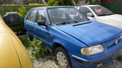 Skoda Felicia kapı camı