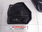 MERCEDES C KASA W204 C180 C220 BAGAJ HAVUZ PLASTIGI A2046100575