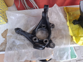 Toyota corolla 19-24 ön aks tasiyici sol 4321102420