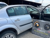 Megane 2 Sağ Arka Kapı Hatasız Orjinal Çıkma