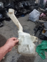 Honda Civic cam suyu silecek su deposu