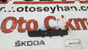 5E4713617 Skoda Octavia 2021 vites konsolu aux giriş kaplama